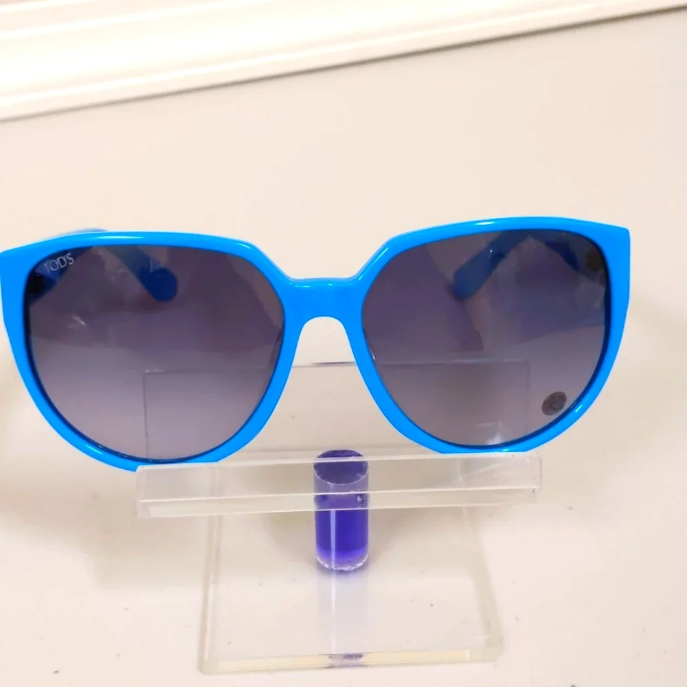 Tod's blue sunglasses